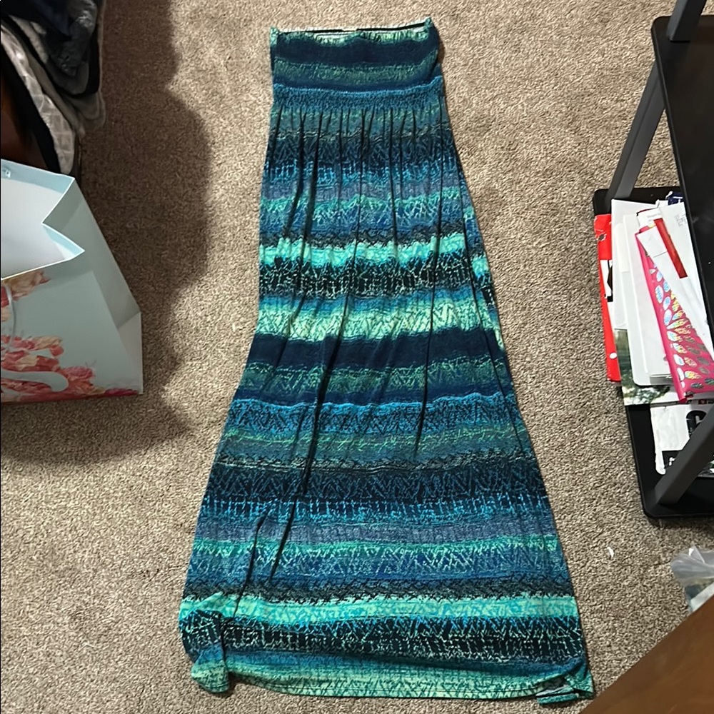 Elegant Blue Patterned Maxi Skirt